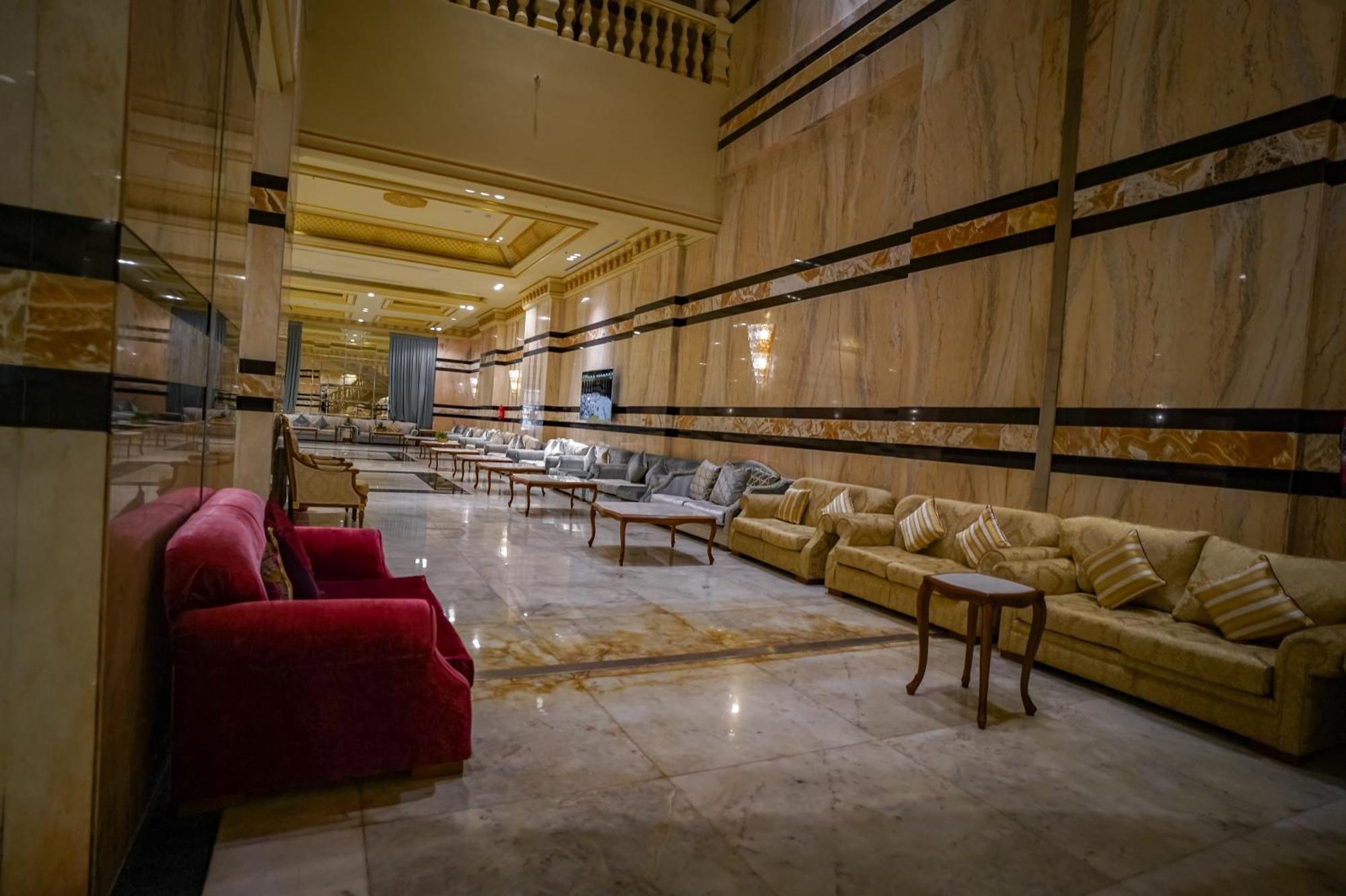 Emaar Forum Mecca Bagian luar foto